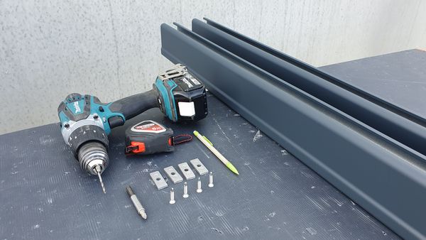 Assemblage du portail battant klos-up - Kit avec serrure Portail Klosup 8.jpg